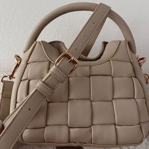 No Boundaries Ivory Purse